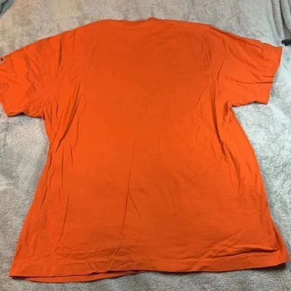 American Eagle T-Shirt - Picture 5 of 5